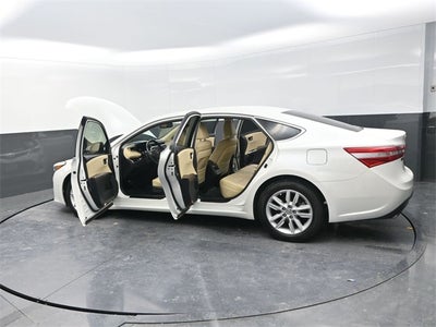 2013 Toyota Avalon XLE Premium