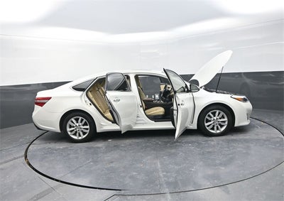 2013 Toyota Avalon XLE Premium