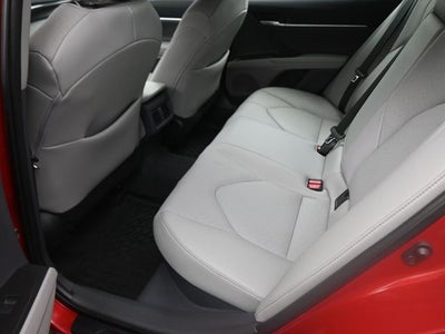 2023 Toyota Camry Hybrid XLE