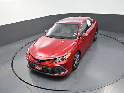 2023 Toyota Camry Hybrid XLE