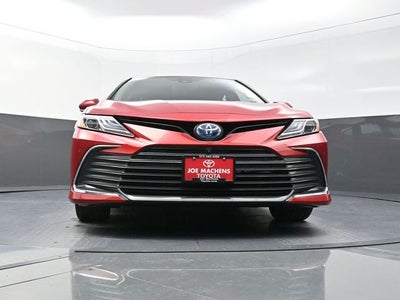 2023 Toyota Camry Hybrid XLE