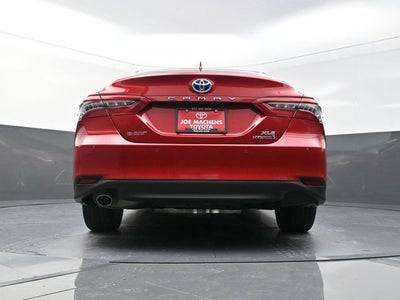 2023 Toyota Camry Hybrid XLE