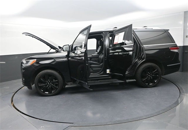 2023 Lincoln Navigator Reserve