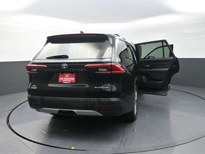 2024 Toyota Grand Highlander Platinum
