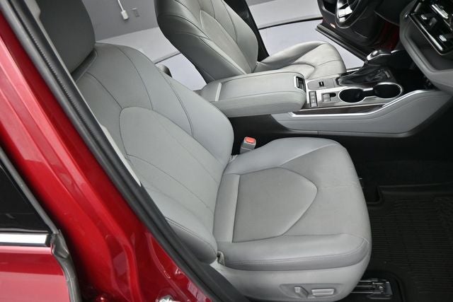 2021 Toyota Highlander Hybrid Limited