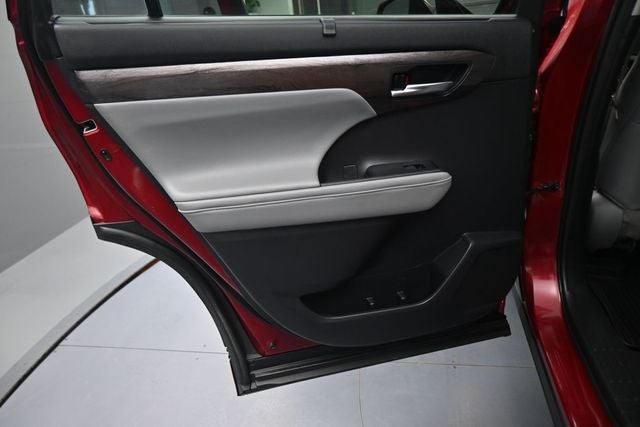 2021 Toyota Highlander Hybrid Limited