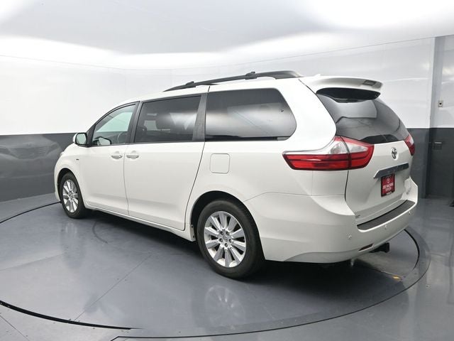 2016 Toyota Sienna Limited 7 Passenger
