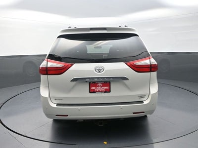2016 Toyota Sienna Limited 7 Passenger