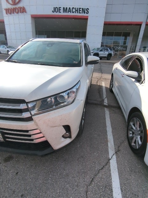 2017 Toyota Highlander Limited