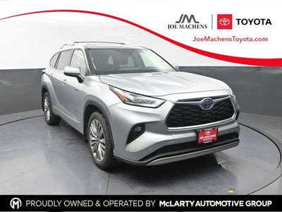 2021 Toyota Highlander Hybrid Platinum