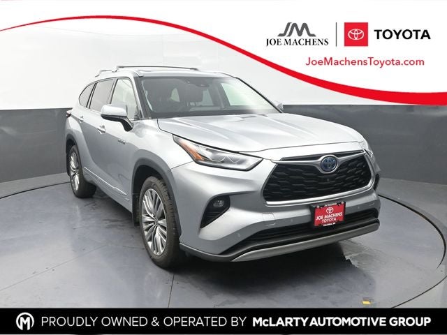2021 Toyota Highlander Hybrid Platinum