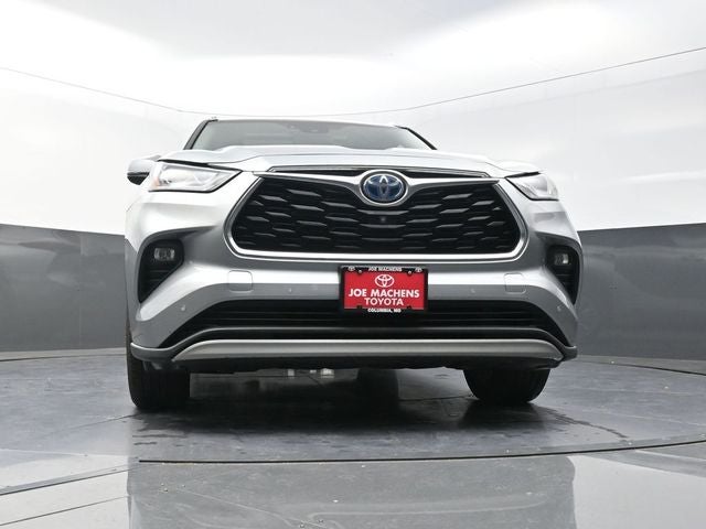 2021 Toyota Highlander Hybrid Platinum