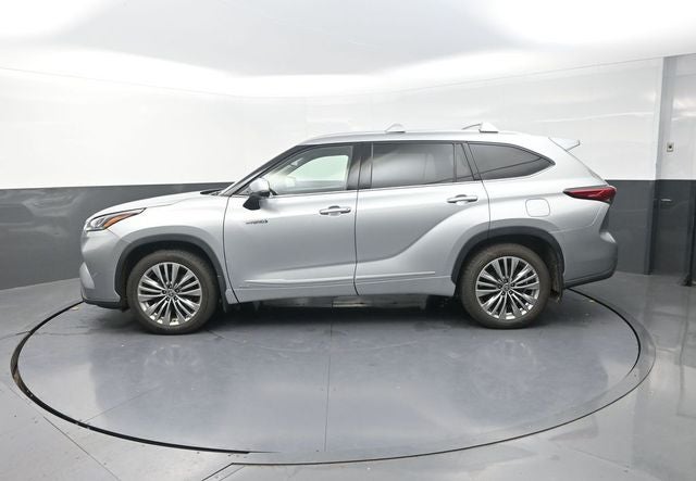 2021 Toyota Highlander Hybrid Platinum