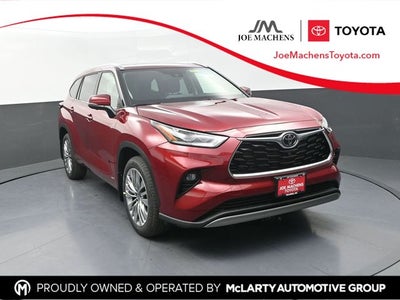 2026 Toyota Highlander Hybrid Platinum