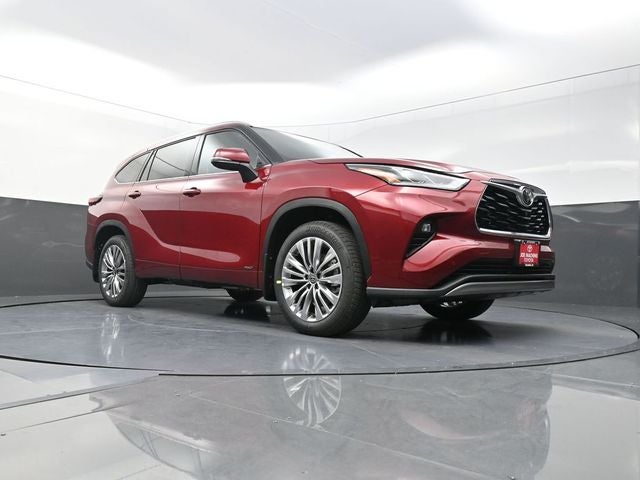 2026 Toyota Highlander Hybrid Platinum