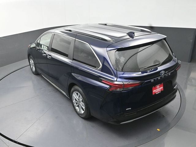 2022 Toyota Sienna Platinum 7 Passenger