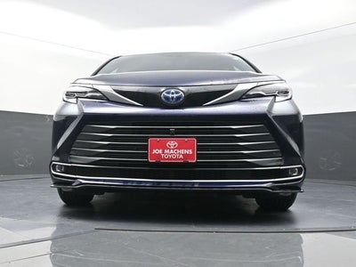 2022 Toyota Sienna Platinum 7 Passenger