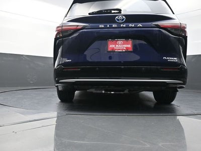 2022 Toyota Sienna Platinum 7 Passenger