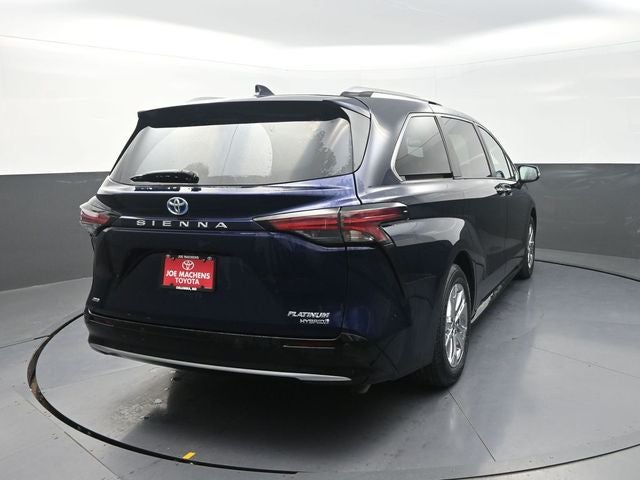 2022 Toyota Sienna Platinum 7 Passenger