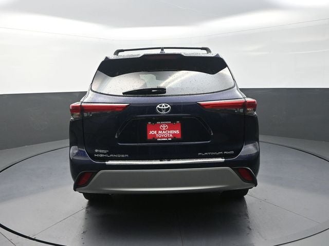 2020 Toyota Highlander Platinum