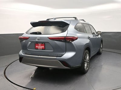 2021 Toyota Highlander Platinum