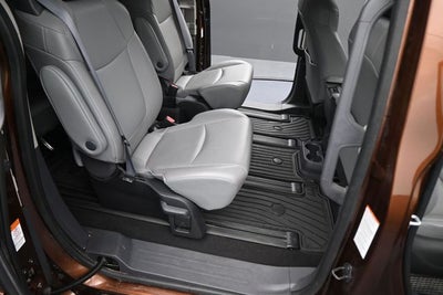 2022 Toyota Sienna XLE 7 Passenger
