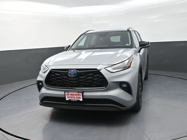 2024 Toyota Highlander Hybrid XLE