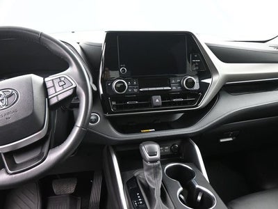 2024 Toyota Highlander Hybrid XLE