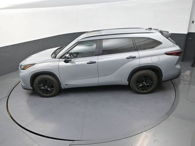 2024 Toyota Highlander Hybrid XLE