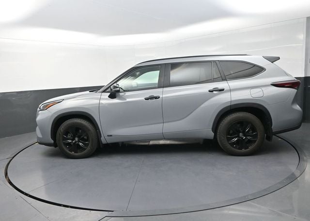 2024 Toyota Highlander Hybrid XLE