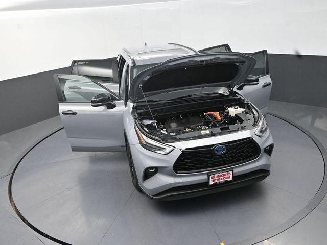 2024 Toyota Highlander Hybrid XLE
