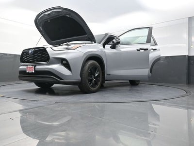 2024 Toyota Highlander Hybrid XLE