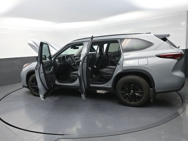2024 Toyota Highlander Hybrid XLE
