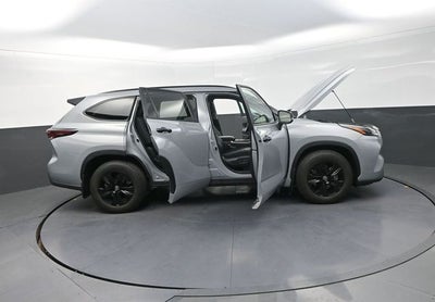 2024 Toyota Highlander Hybrid XLE