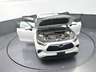 2025 Toyota Highlander XLE
