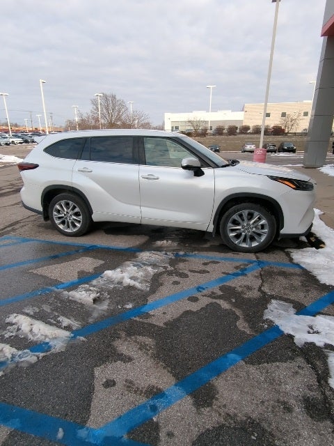 2024 Toyota Highlander Limited
