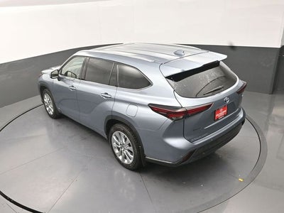 2024 Toyota Highlander Hybrid Limited