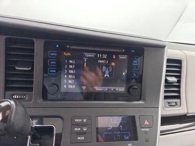 2015 Toyota Sienna XLE Premium 8 Passenger