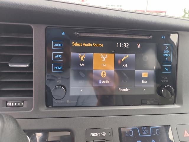 2015 Toyota Sienna XLE Premium 8 Passenger