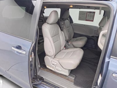 2015 Toyota Sienna XLE Premium 8 Passenger