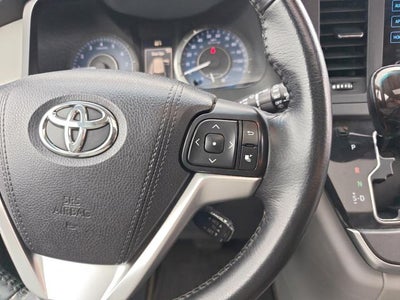 2015 Toyota Sienna XLE Premium 8 Passenger