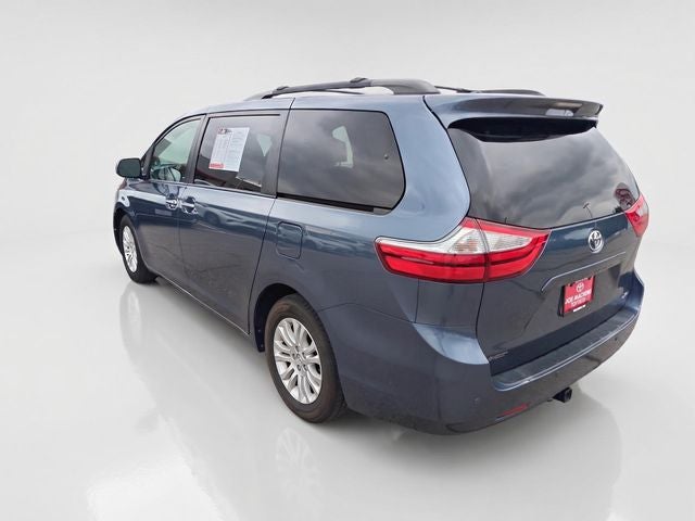 2015 Toyota Sienna XLE Premium 8 Passenger