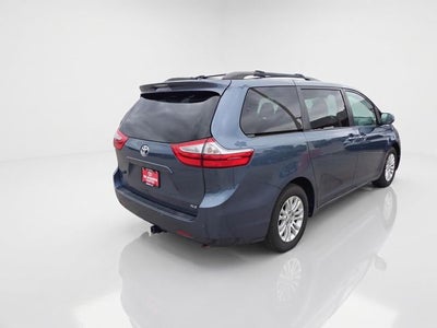 2015 Toyota Sienna XLE Premium 8 Passenger