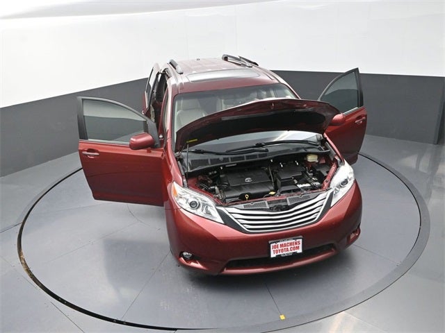 2016 Toyota Sienna XLE 7 Passenger