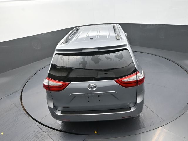 2015 Toyota Sienna XLE 7 Passenger