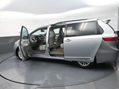 2015 Toyota Sienna XLE 7 Passenger