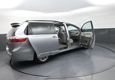 2015 Toyota Sienna XLE 7 Passenger