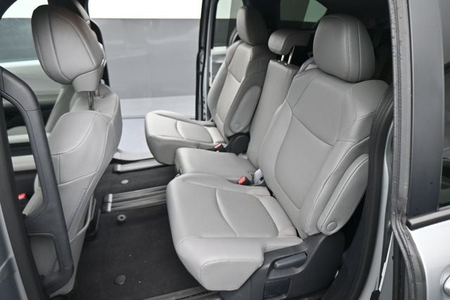 2025 Toyota Sienna XLE 8 Passenger