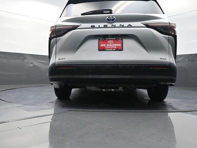 2025 Toyota Sienna XLE 8 Passenger