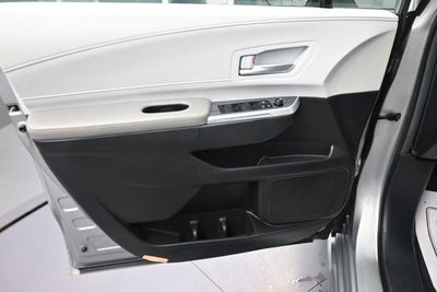 2025 Toyota Sienna XLE 8 Passenger